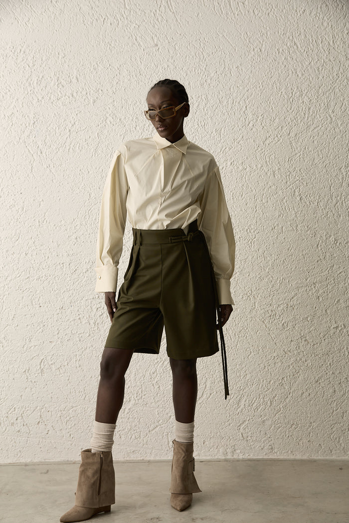 Wolf Short